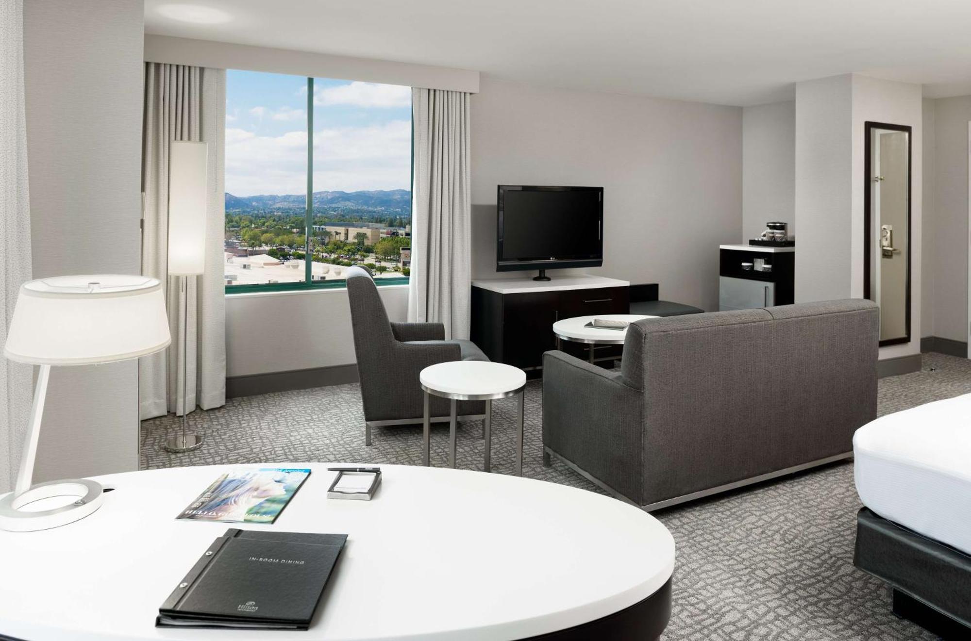 Hotel Hilton Woodland Hills/ Los Angeles