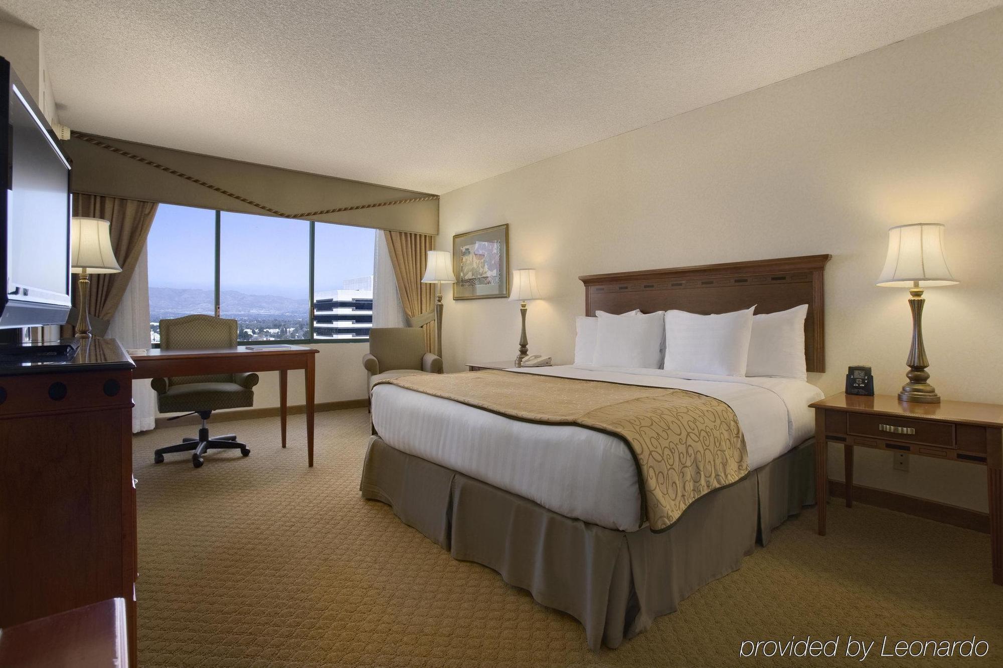 Hilton Woodland Hills/ Angeles Los Angeles